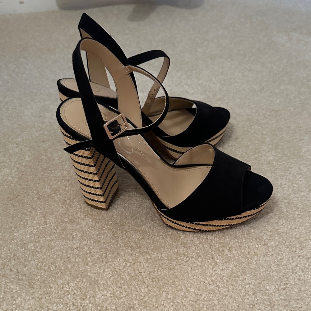 Jessica Simpson Black and Tan Platform Heels